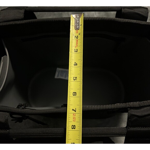 YETI Camino 20 Carryall Tote Bag Black - Picture 13 of 13